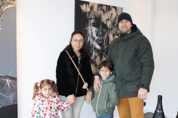 Un tânăr artist din Fălticeni, Andrei Donisă, și-a deschis o galerie de artă în Belgia