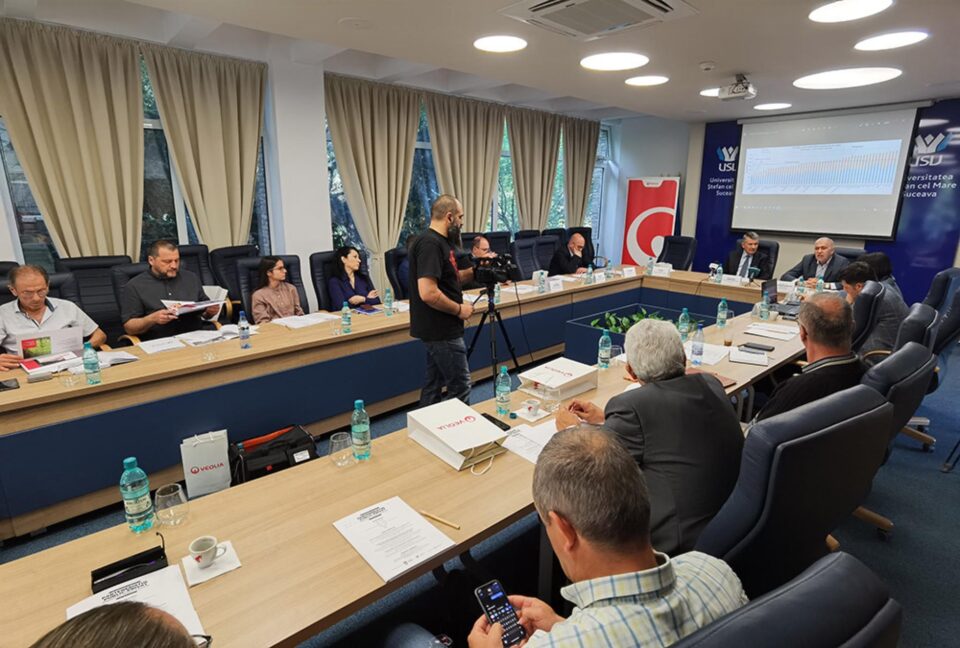 Dezbaterea publică “Parteneriatul Public Privat – reglementare, beneficii și provocări” organizată de USV, împreună cu Primăria Suceava și cu sprijinul Veolia România