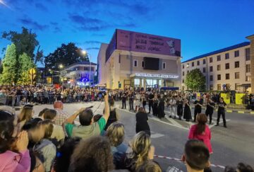 Spectacol cu foc în centrul Sucevei, premieră și pentru Ordinul Solomonarilor