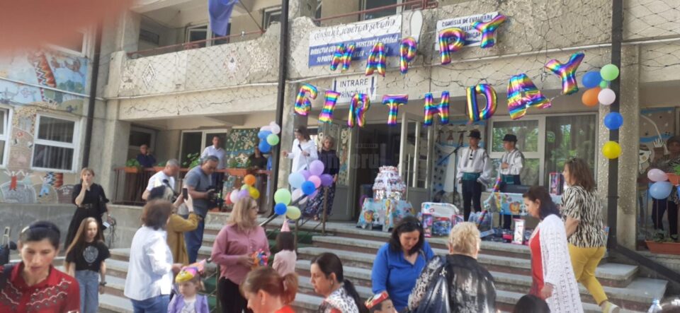 Campania „Porți deschise în comunitate”