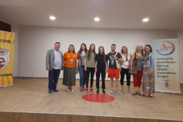 “Profesor de succes în era digitală” la Școala Gimnazială Nr. 1 din Suceava