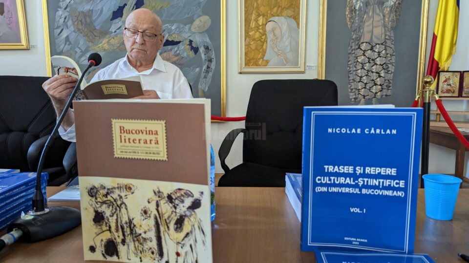 Cunoscutul istoric și critic literar Nicolae Cârlan și-a lansat volumul „Trasee și repere cultural-științifice”, la Biblioteca Bucovinei