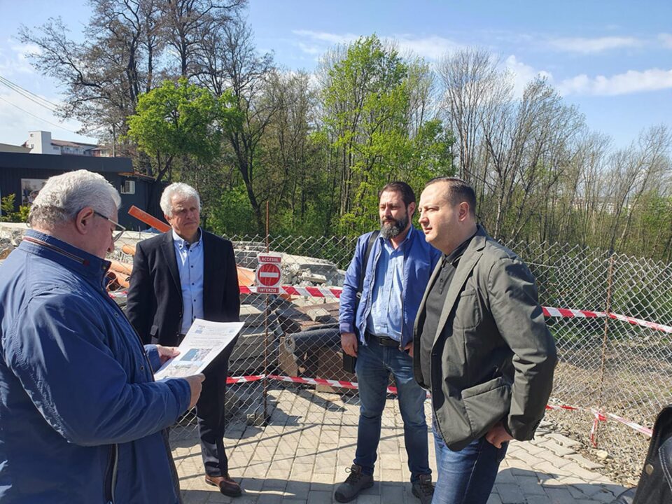 Primarul Sucevei, Ion Lungu, a anunțat că municipalitatea suceveană va comanda expertizele recomandate de Inspecția de Stat în Construcții, ca urmare a hotărârii CJSU Primarul Sucevei, Ion Lungu, a anunțat că municipalitatea suceveană va comanda expertizele recomandate de Inspecția de Stat în Construcții, ca urmare a hotărârii CJSU