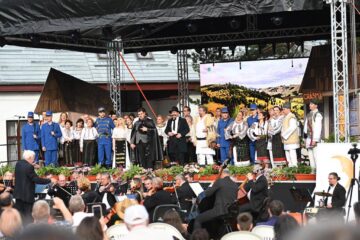 Momente din opereta ”Crai Nou”, la Stupca