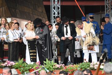 Momente din opereta ”Crai Nou”, la Stupca