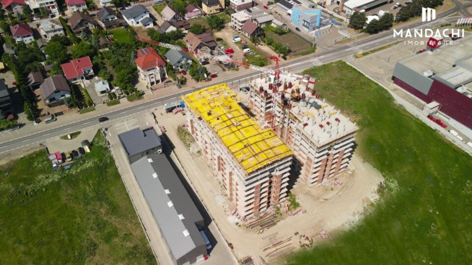 Ansamblul rezidențial Mandachi Twins a primit autorizație de construcție pentru încă un etaj, noi apartamente fiind disponibile la vânzare