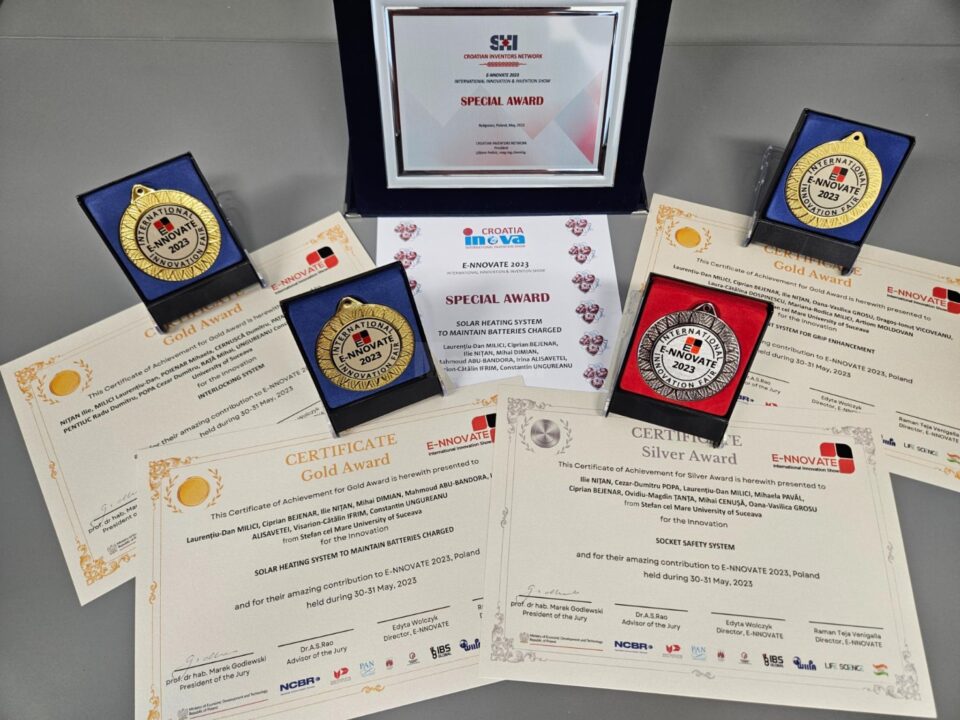 Diplome și medalii din portofoliul reprezentanților USV la salonul de inventică din Polonia Diplome și medalii din portofoliul reprezentanților USV la salonul de inventică din Polonia