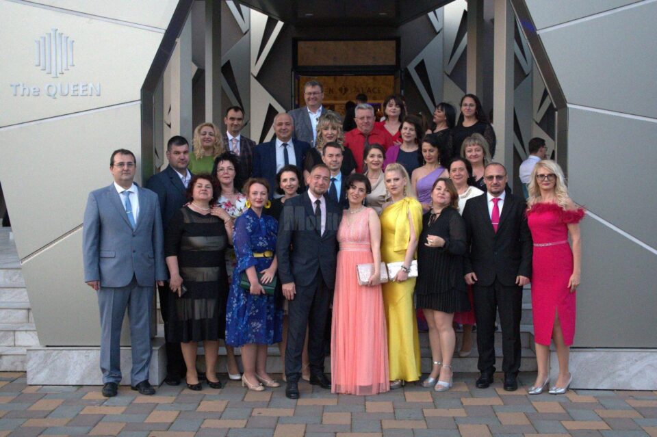 Colegiul Național „Eudoxiu Hurmuzachi” Rădăuți, curs festiv