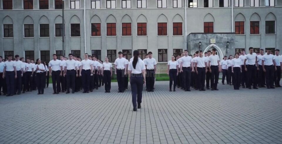 Ultima înviorare în uniformă