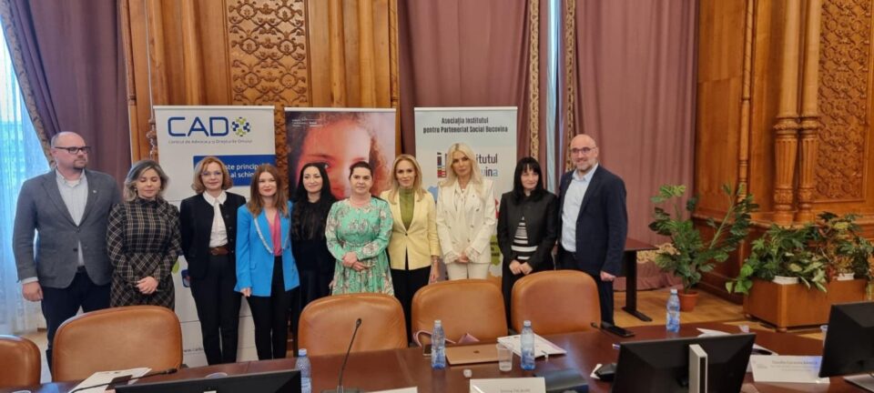 Deputatul Mirela Adomnicăi trage un semnal de alarmă asupra pericolului pe care îl reprezintă traficul de copii Deputatul Mirela Adomnicăi trage un semnal de alarmă asupra pericolului pe care îl reprezintă traficul de copii