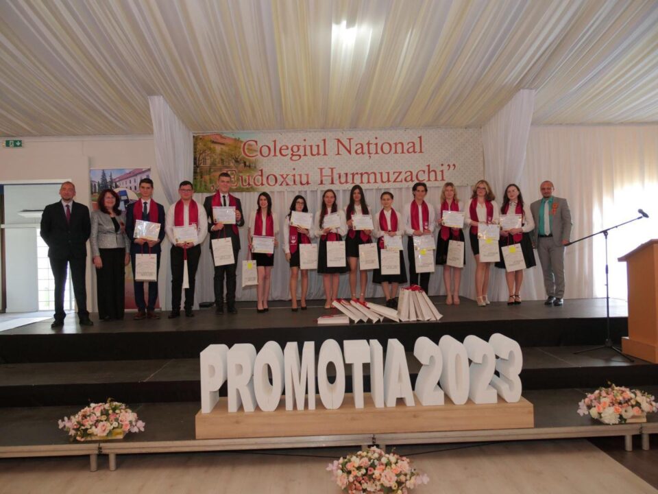 „Gala premianților”, la Colegiul Național „Eudoxiu Hurmuzachi” Rădăuți
