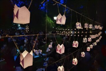 Mii de gulguțe au luminat aleile Parcului Central Suceava la „Festivalul Luminii”, ediția a X-a
