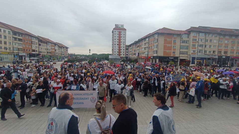 Greva profesorilor continuă