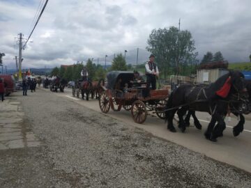 Parada cailor și a trăsurilor