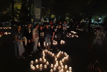 Mii de gulguțe au luminat aleile Parcului Central Suceava la „Festivalul Luminii”, ediția a X-a