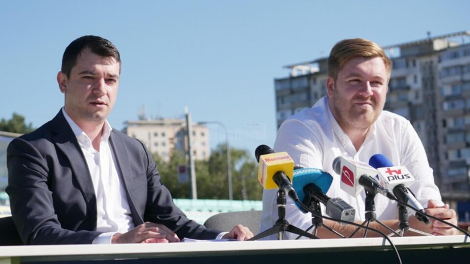 Mihai Ungurian si Andrei Ciutac, doi dintre cei trei membri ai Consiliului Director