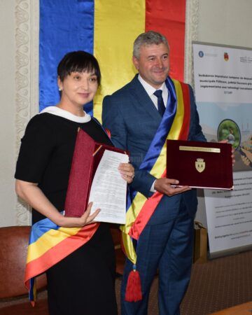 Municipiul Fălticeni a semnat acorduri de cooperare cu municipiul Soroca din Republica Moldova și orașul Chieri, provincia Torino