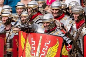 Strazile Sucevei vor fi impinzite joi de soldati romani