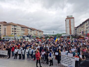 Protestul de luni, 12 iunie