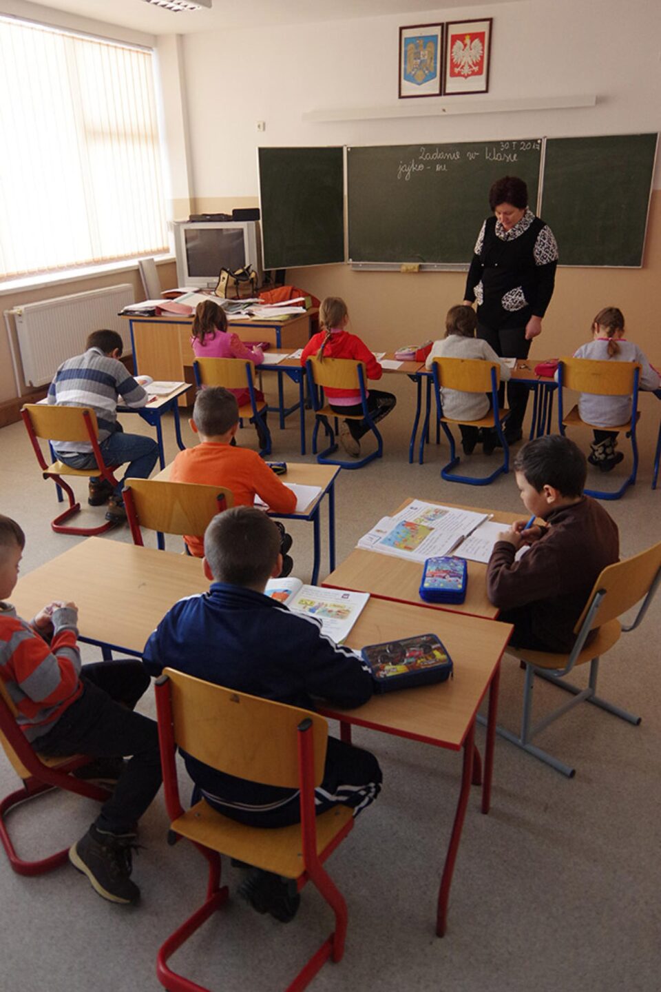 Elevii și profesorii au revenit în clase