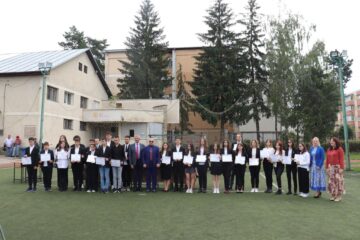 Final de an școlar, la Hurmuzachi