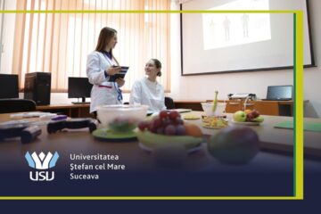 Studenți ai Facultății de Medicină și Științe Biologice din Suceava