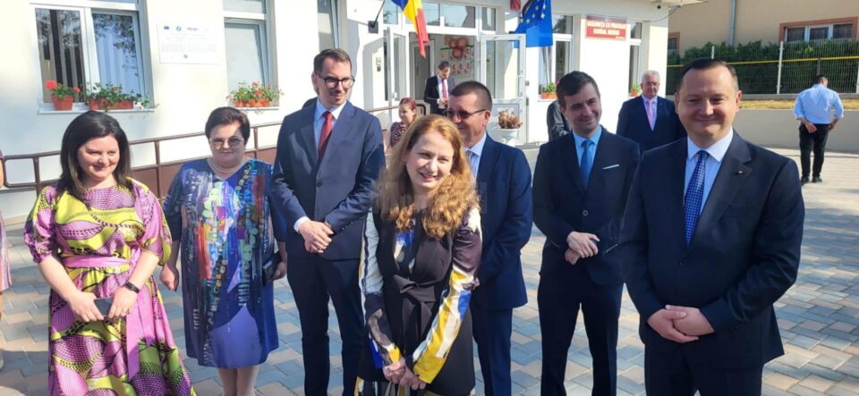 Ministrul Educației, la Mereni