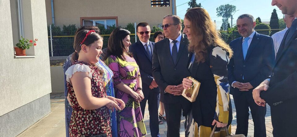 Ministrul Educației, la Mereni