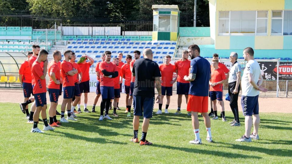 Handbalistii de la CSU Suceava au reluat antrenamentele