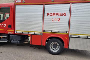 La fața locului au intervenit pompieri militari de la Suceava și un echipaj al Serviciului Voluntar pentru Situații de Urgență Grănicești