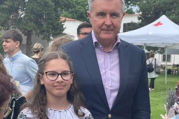 Eleva Ana-Maria Răileanu, împreună cu ASR Principele Radu