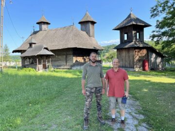 Vizita ES Reuven Azar în Bucovina, cu Mihai Robu. Foto FB Reuven Azar