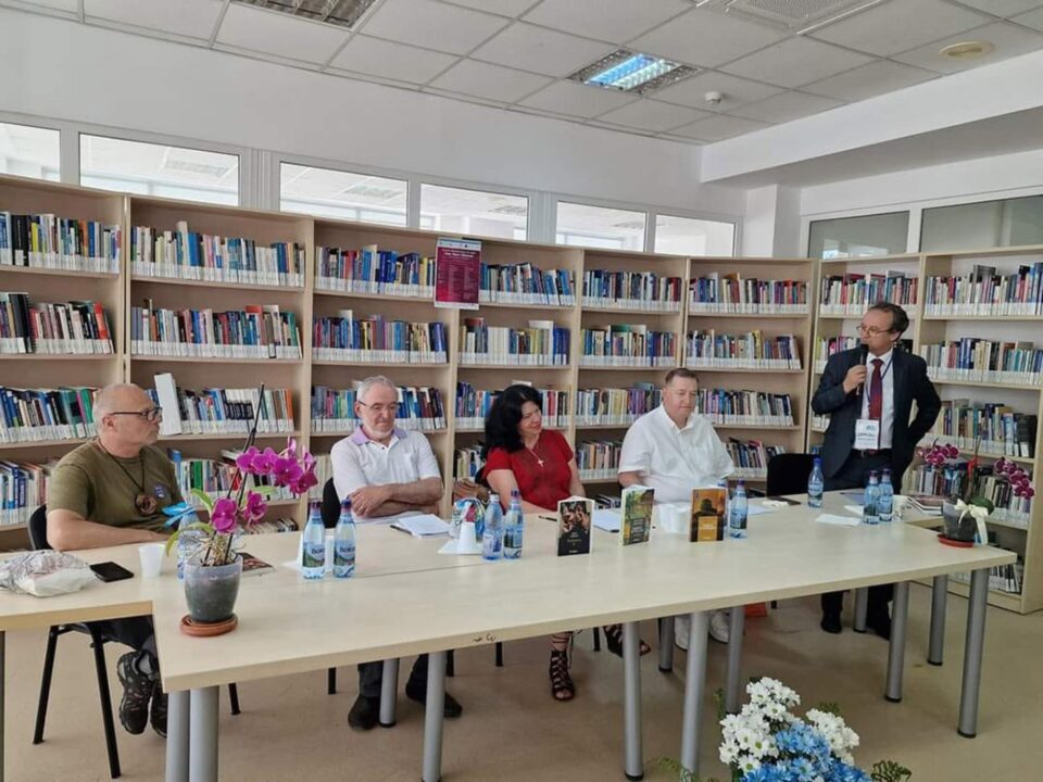 Ovidiu Vintilă la Salonul de Carte USV