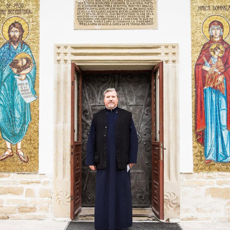 Mărturisirea sinceră a păcatelor, cheia întâlnirii cu Hristos în Taină – interviu cu Pr. Prof. Univ. Dr. Viorel SAVA de la Facultatea de Teologie Ortodoxă „Dumitru Stăniloae” din Iași Mărturisirea sinceră a păcatelor, cheia întâlnirii cu Hristos în Taină – interviu cu Pr. Prof. Univ. Dr. Viorel SAVA de la Facultatea de Teologie Ortodoxă „Dumitru Stăniloae” din Iași