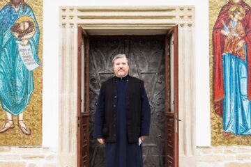 Mărturisirea sinceră a păcatelor, cheia întâlnirii cu Hristos în Taină – interviu cu Pr. Prof. Univ. Dr. Viorel SAVA de la Facultatea de Teologie Ortodoxă „Dumitru Stăniloae” din Iași
