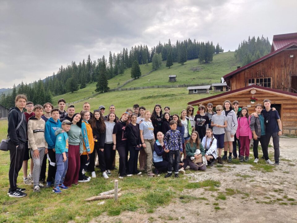 Tabăra de vară a Asociației Tinerilor Ortodocși Suceveni, ediția a II-a, la Vatra Dornei (9).jpg