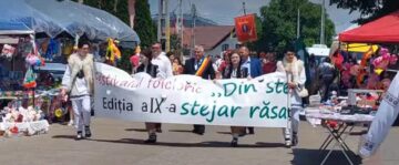 Zeci de artiști prezenți la Festivalul folcloric „Din stejar, stejar răsare”, ediția a IX-a, la Cajvana