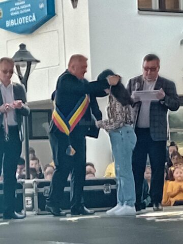 Festivalul folcloric „Din stejar, stejar răsare”, ediția a IX-a, la Cajvana