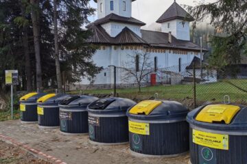 Colectarea selectivă a deșeurilor se face la Broșteni ca în marile orașe europene