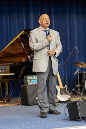 Victor Sutac