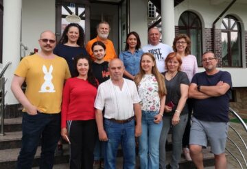 11 artiști plastici din țară și străinătate participă la Tabăra „Lumina Nordului”, la Gura Humorului