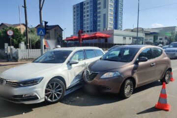 Două femei rănite în urma unui accident produs în zona OMV
