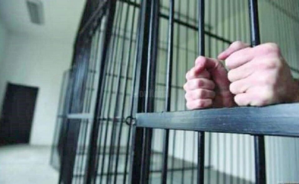 Un bărbat care a violat și a omorât o femeie de 82 de ani, condamnat la 20 de ani de închisoare Un bărbat care a violat și a omorât o femeie de 82 de ani, condamnat la 20 de ani de închisoare