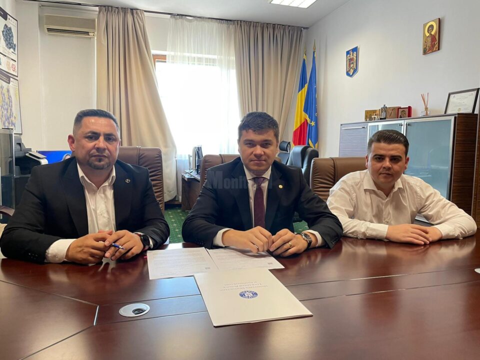 Deputatul PSD de Suceava Gheorghe Șoldan, prezent la semnarea unui contract de 18,5 milioane de lei pentru comuna Arbore