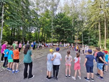 Peste 100 de elevi de la Școala „Ioan Ciurea” Fălticeni au participat la Școala de Vară, ediția a VIII-a