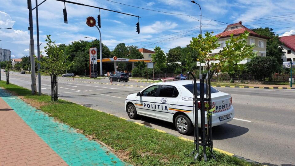Locul unde a avut loc incidentul și echipajul ajuns pentru cercetări