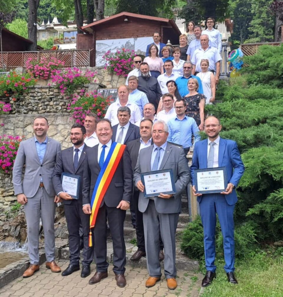 Simpozionul Internațional „Viitorul Comun în Spațiul Comunității Europene” organizat de Primăria Slănic Moldova, cu primari și parlamentari din România și Republica Moldova