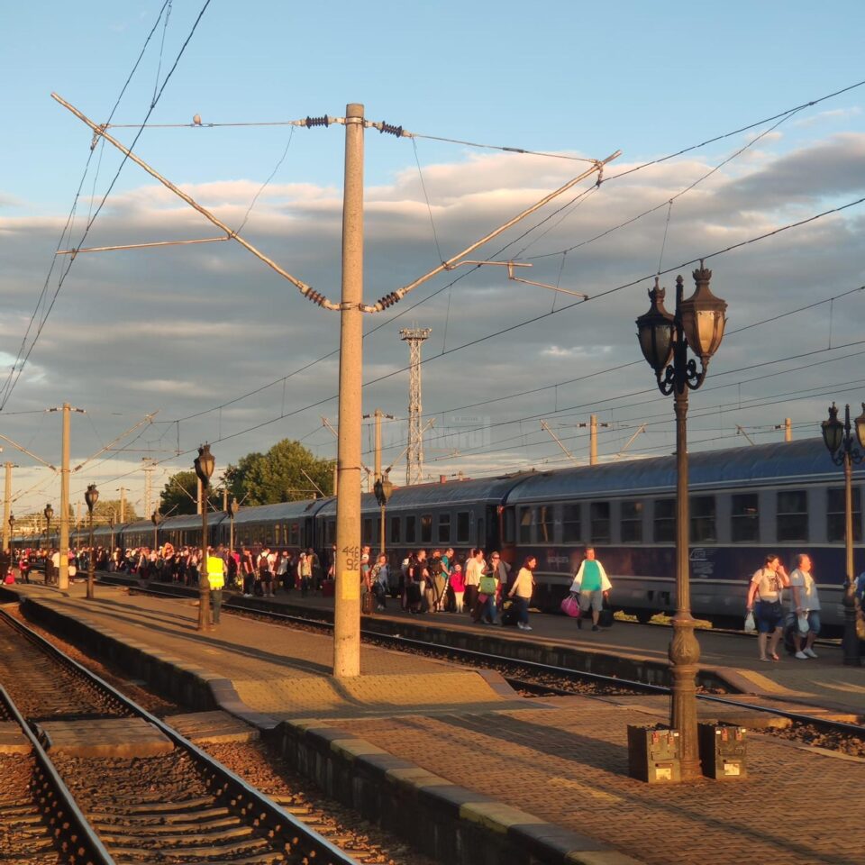 Trenul interregio 1952 Suceava - Mangalia