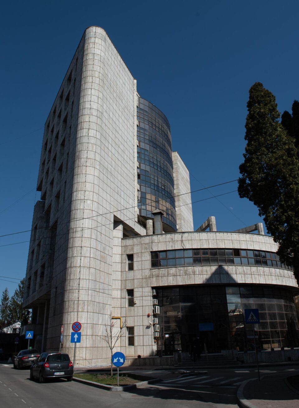 Finanțele sucevene organizează un seminar online pe tema stabilirii rezidenței fiscale