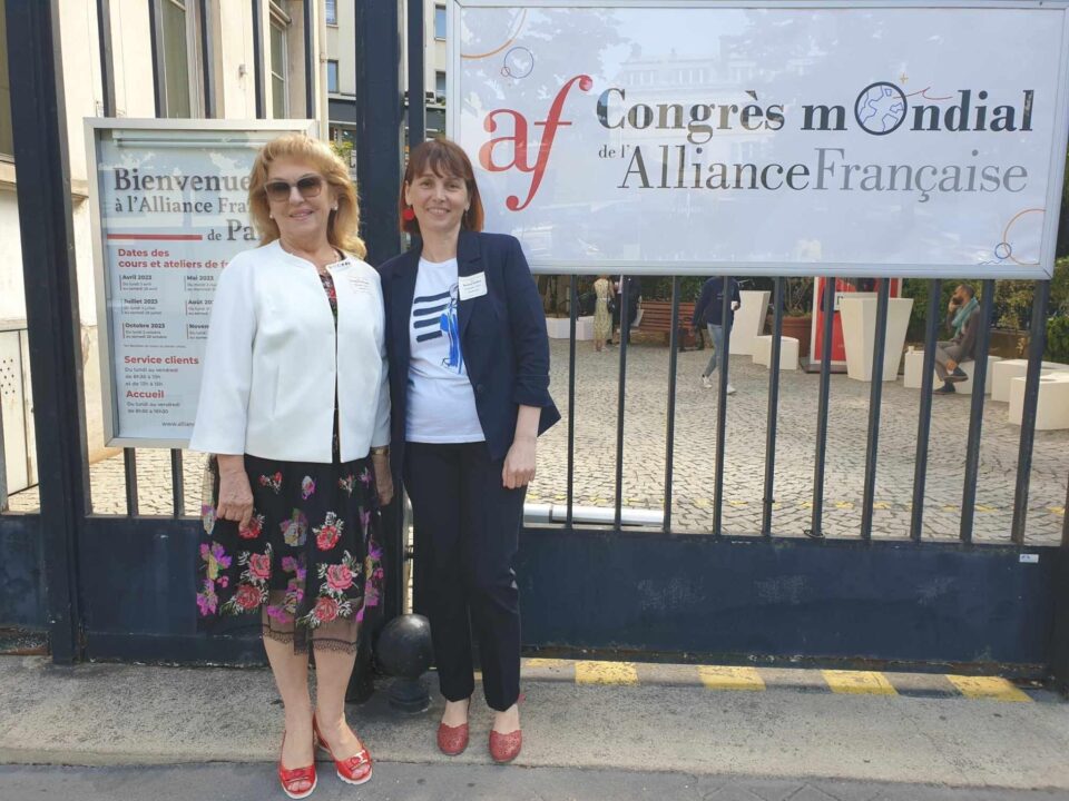 O delegație din Suceava, prezentă la Congresul Mondial al Alianțelor Franceze, desfășurat la Paris